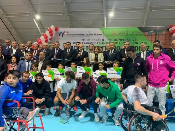 Mehmet Şimşek Tenis Kompleksi Açılışı Yapıldı