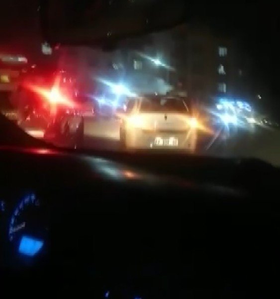 Konvoy Oluşturarak Trafikte Tehlike Saçan 30 Araca Ceza