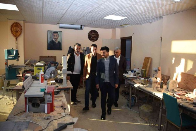 Gençlik Hizmetleri Genel Müdürü Topoğlu Elazığ’da Gençlerle Buluştu