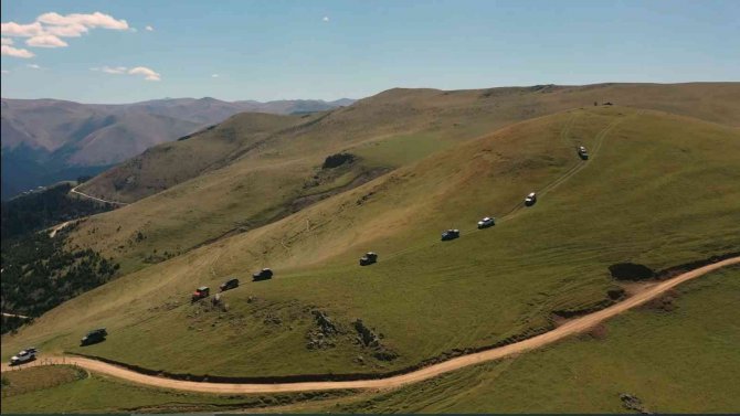 Off-road Tutkunlarından Giresun Yaylalarında Sonbahar Safarisi