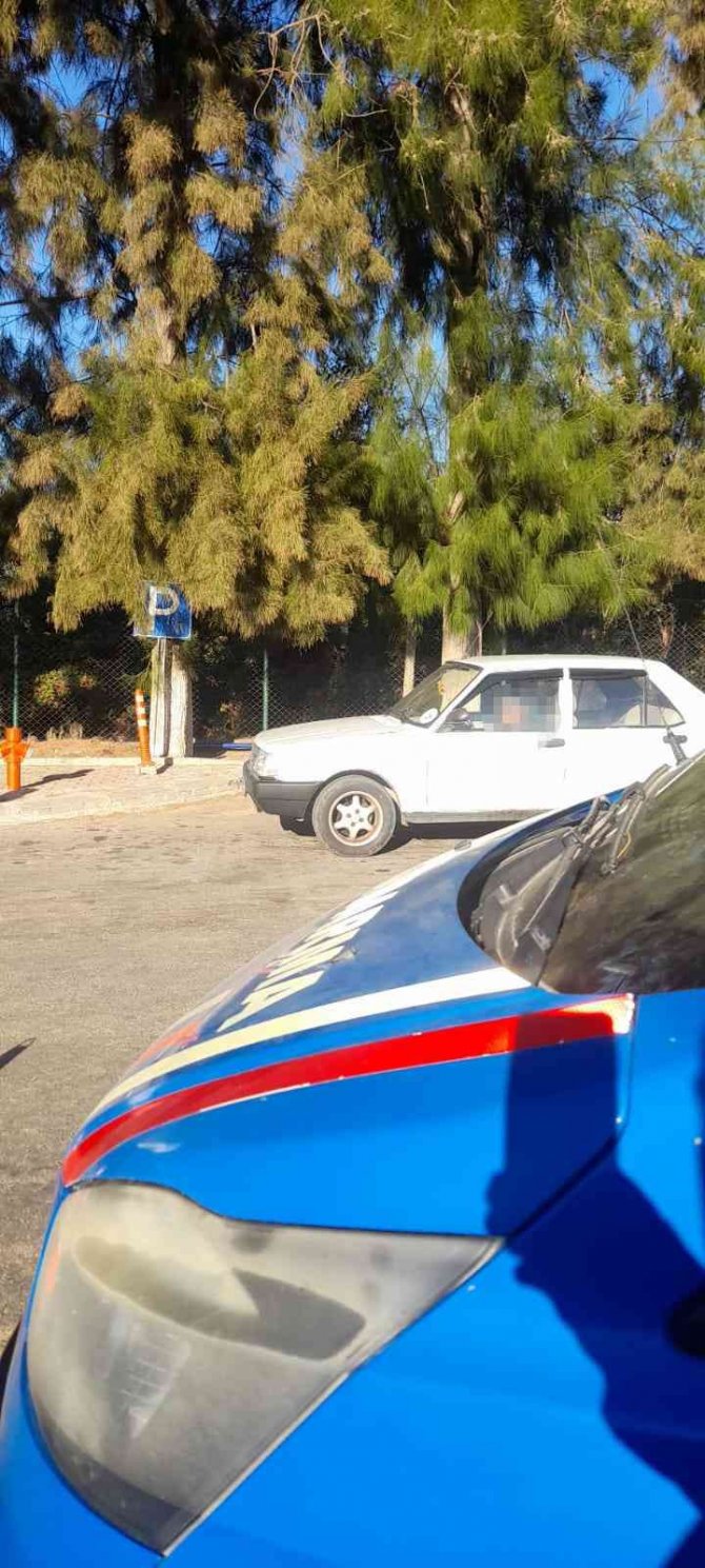 Aracında Ölü Bulundu