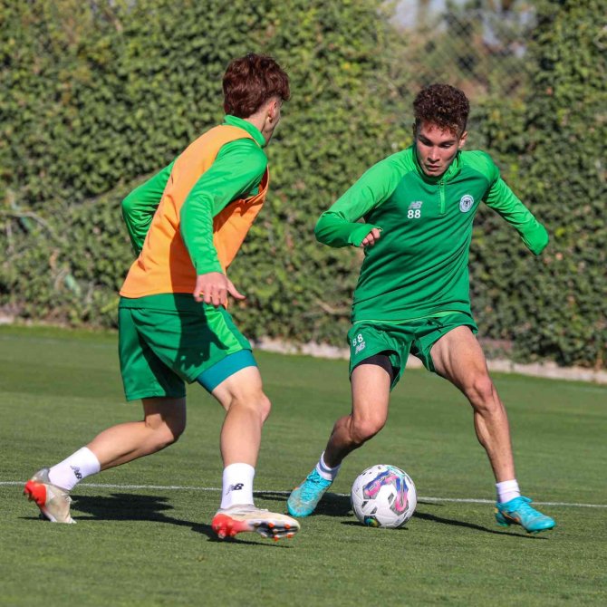 Konyaspor, Kasımpaşa Maçı Hazırlıklarına Başladı