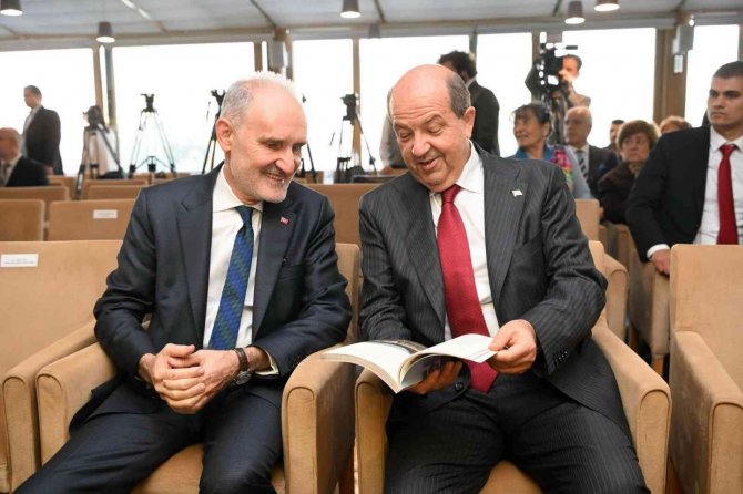 Kktc Cumhurbaşkanı Ersin Tatar, İ̇to’da ‘Kıbrıs Sevdası’ Kitabının Tanıtımına Katıldı