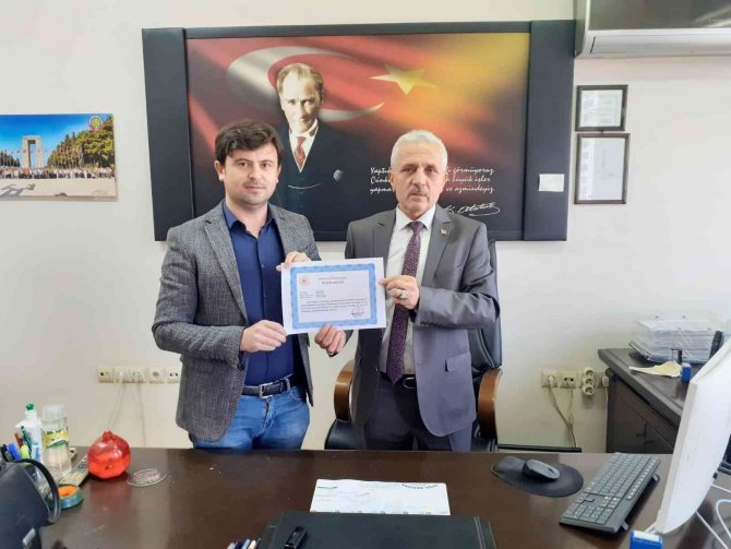 Kırkağaç’ta Öğretmenlere Başarı Belgesi Verildi