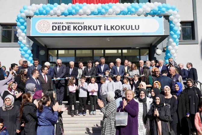 Bakan Özer: “Eğitimi Ne Kadar Güçlendirirsek Bu Ülke O Kadar Kendi Ayakları Üzerinde Duracak”