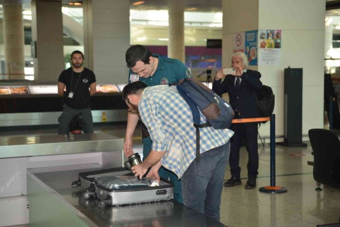 Yurt Dışından Getirilen Telefonlarda Üç Yılda Bir Telefon Düzenlemesi Kapsamında Denetimler Artırıldı