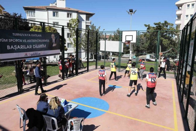 Nevşehir’de Sokak Basketbol Turnuvası Başladı