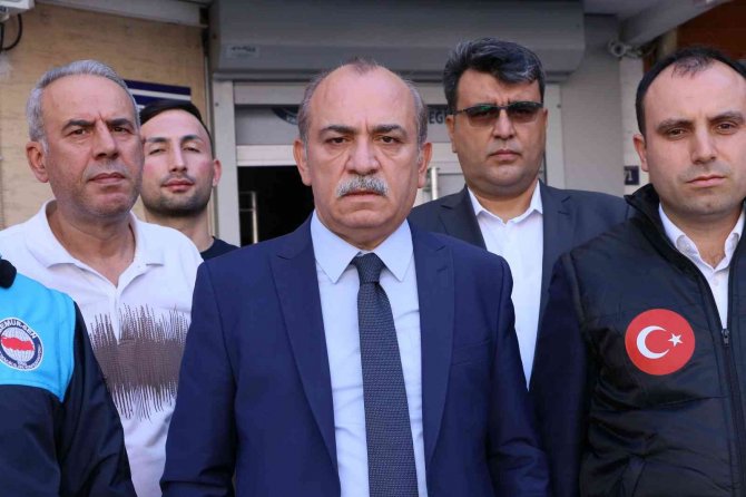 Mersin’de "Doktor Nüfus Memurunu Darp Etti" İddiası