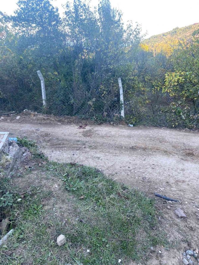 Arazı Aracından Düşüp Yaralandı