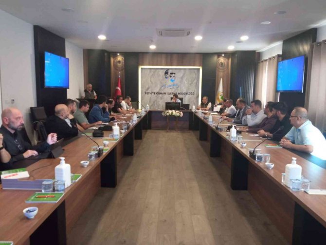 Yeni Göreve Başlayan İnşaat Mühendisi Ve Mimarlara Eğitim Veriliyor