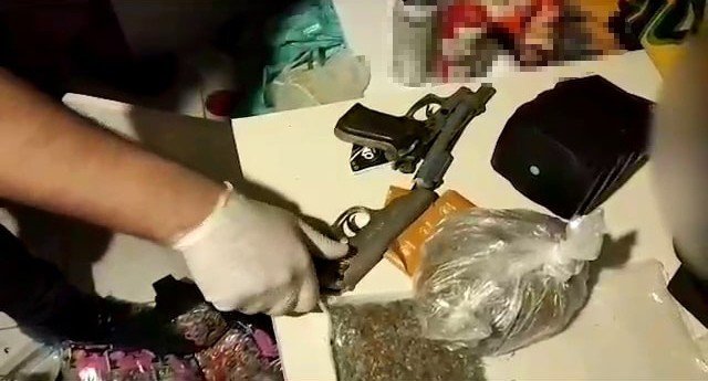 Yatağın Altından Yorgan Yerine Bakın Ne Çıktı