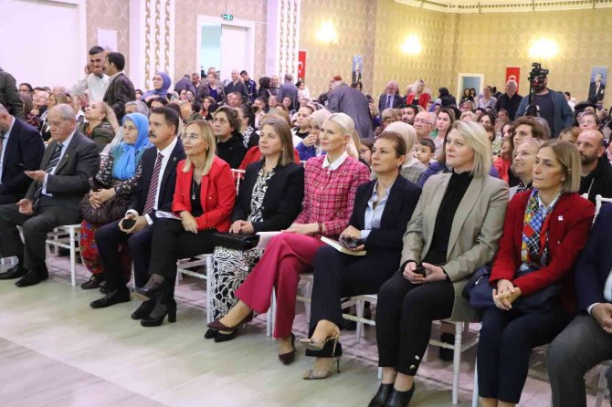 ‘Şehirleri Güzelleştiren Kadınlar’ Başarı Hikayelerini Anlattı