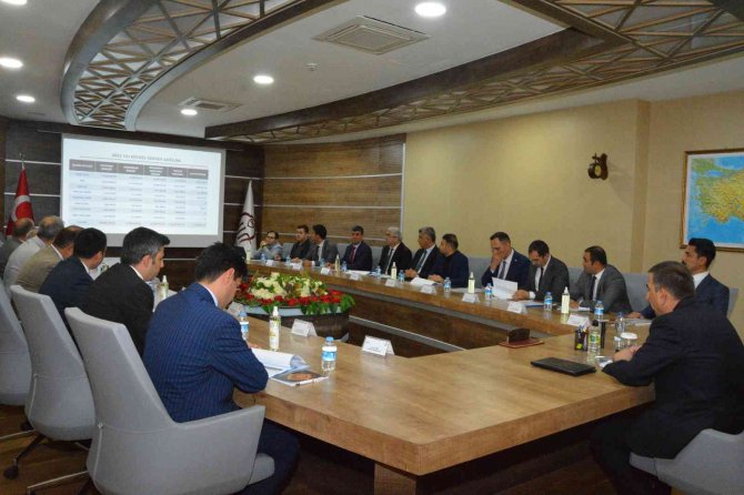 Siirt Valisi Hacıbektaşoğlu: “Köydes Projeleri Siirt’te Değer Katıyor”