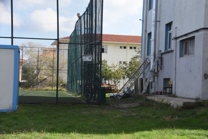 Sinop’ta Okulda İş Kazası: 2 Yaralı