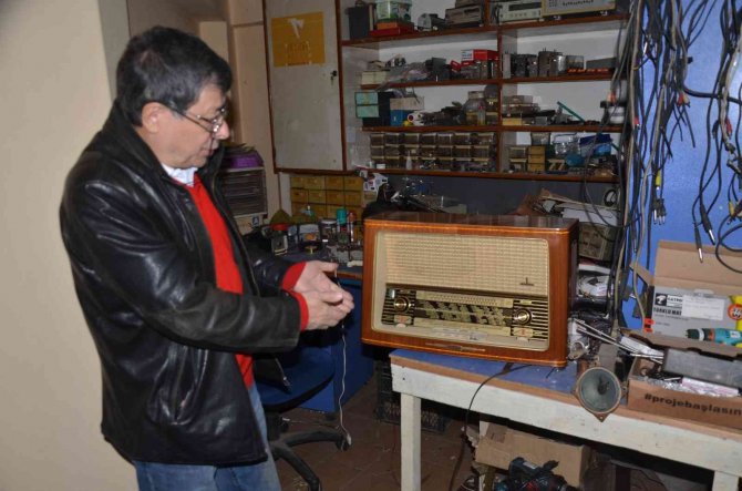 Antika Radyolara İkinci Baharını Yaşatıyor