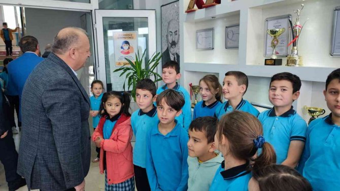 Başkan Tavlı: “Eğitim Kurumlarımıza Desteğimiz Sürüyor”