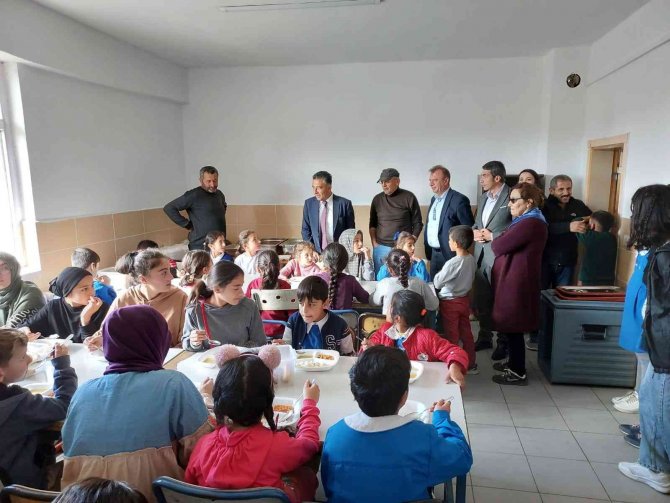 Milli Eğitim Müdürü Güney Köy Okullarında İncelemelerde Bulundu