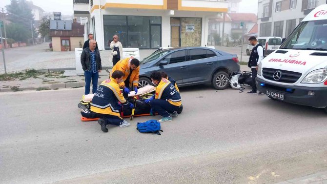 Otomobile Arkadan Çarpan Motosikletin Sürücüsü Yaralandı