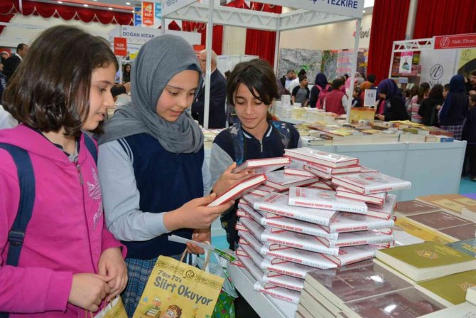 Geleneksel Siirt Kitap Fuarı 7. Kez Açılıyor