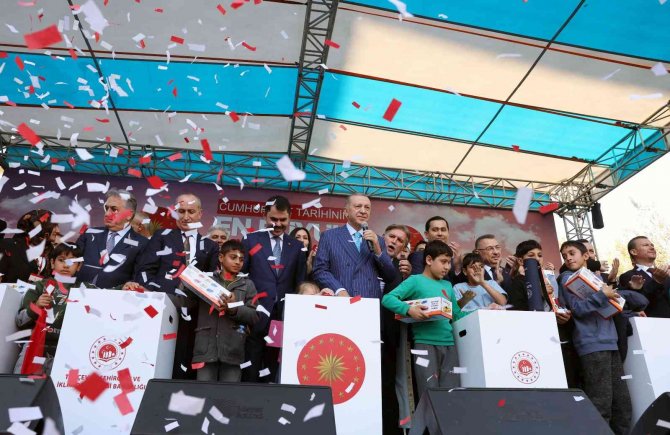 Cumhurbaşkanı Erdoğan: "Milletimiz Kazanacaksa Her Türlü Bedeli Göze Alırız"