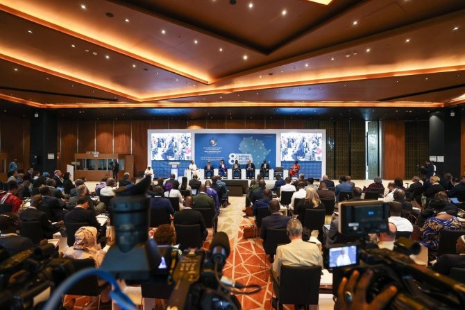 Çavuşoğlu: "Sömürgeciliğe Karşıyız, Afrika Küresel Gerilemeyi Değiştirebilir”