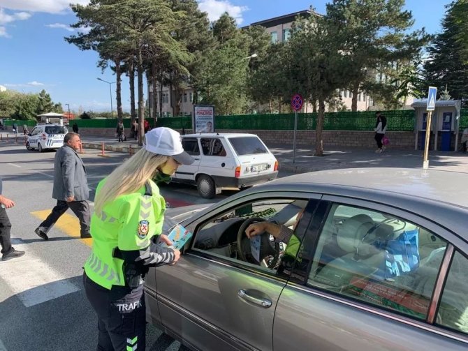 Erzincan’da Yaya Önceliği Uygulaması Yapıldı