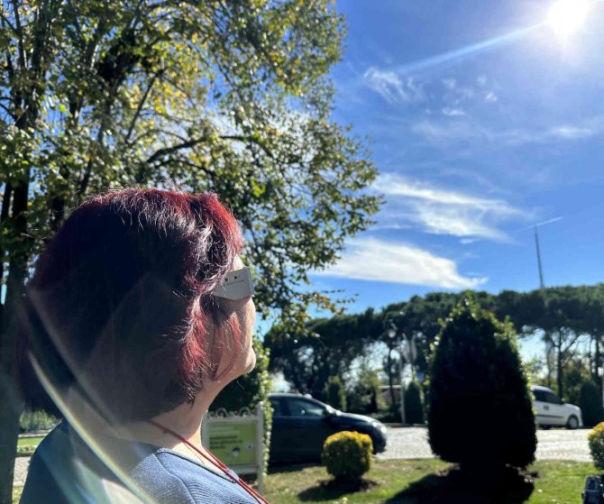 Güneş Tutulmasını İzlemek İsteyenler Çamlıca Tepesi’ne Koştu