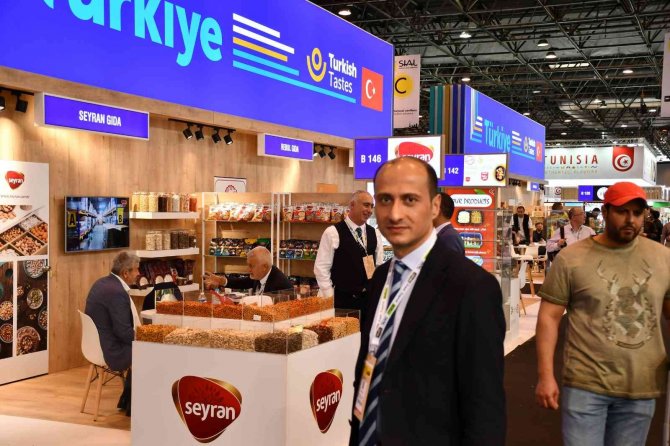 153 Ülkeye 345 Bin 377 Ton Kuru Meyve İhracatı Yapıldı