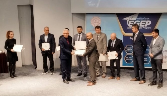 Hisarcık’ta 3 Okula “Gümüş Rozet”