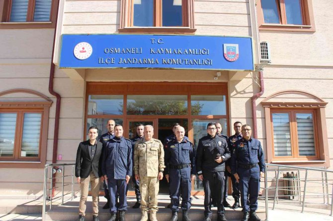 Jandarma Denetleme Ve Değerlendirme Başkanı Tümgeneral Okyar’dan Jandarmaya Ziyaret