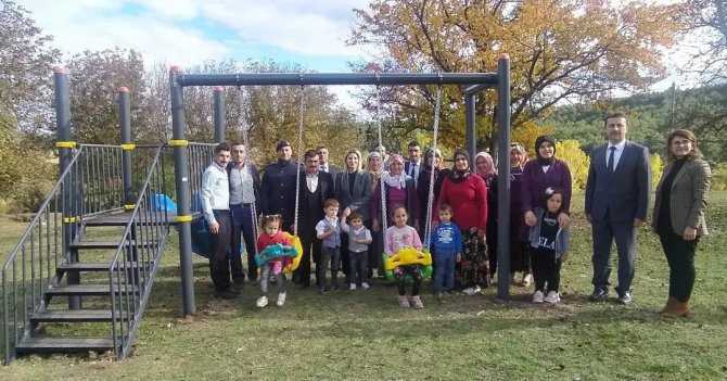 Daday’da Köy Yaşam Merkezi Ve Anasınıfı Açıldı