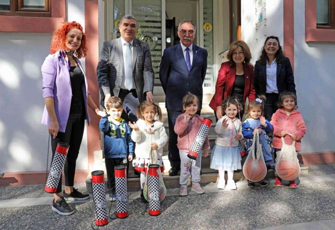 Atık Pil Toplama Ödülleri Verildi