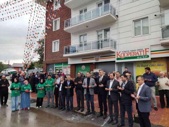 Şehitler’e Tarım Kredi Kooperatif Marketi Açıldı