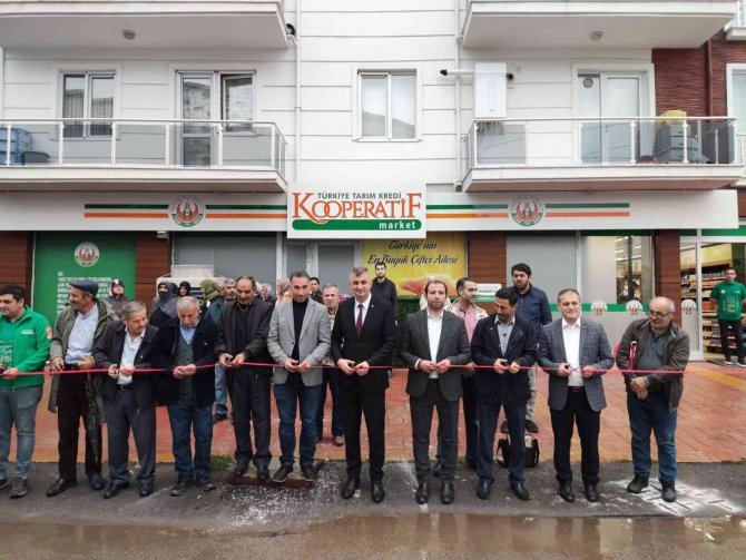 Şehitler’e Tarım Kredi Kooperatif Marketi Açıldı
