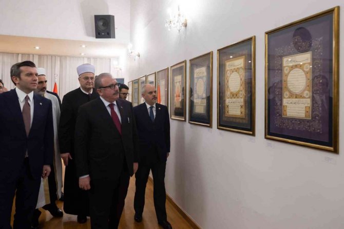 Tbmm Başkanı Şentop, Zagreb İ̇slam Merkezi’nde Hilye-i Şerif Sergisi’nin Açılışını Yaptı
