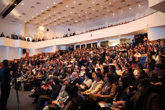 Türk Dünyasının Vizyonunu Belirlemek Adına Yapılan “Türk Dünyasının 2040 Vizyonu Çalıştayı" Tamamlandı