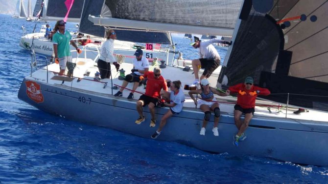 Marmaris’te Yarışmanın Üçüncü Gününde Yelken Yarışları Devam Ediyor