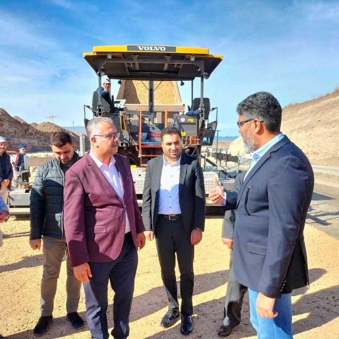 Ahlatcı, Müjdeyi Verdi Osmancık Yolundaki Çile Son Buluyor