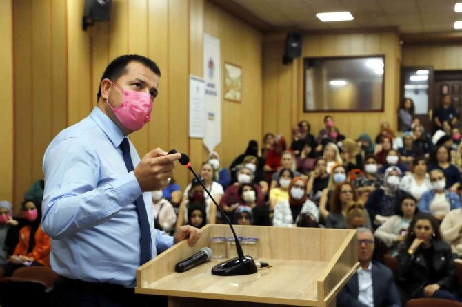 Mersin’de ’Farkında Ol, Kontrolü Elden Bırakma’ Semineri