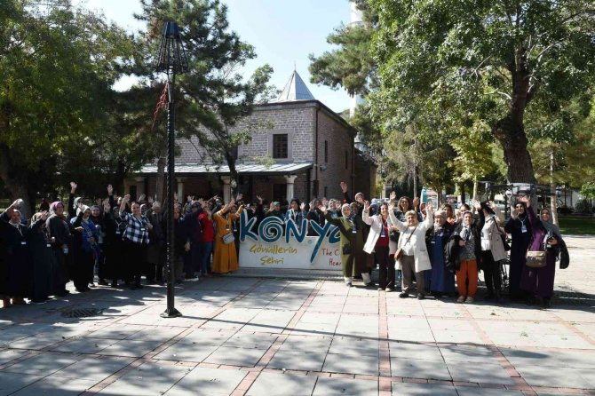 Gençler Kapadokya’da, Kadınlar Konya’da