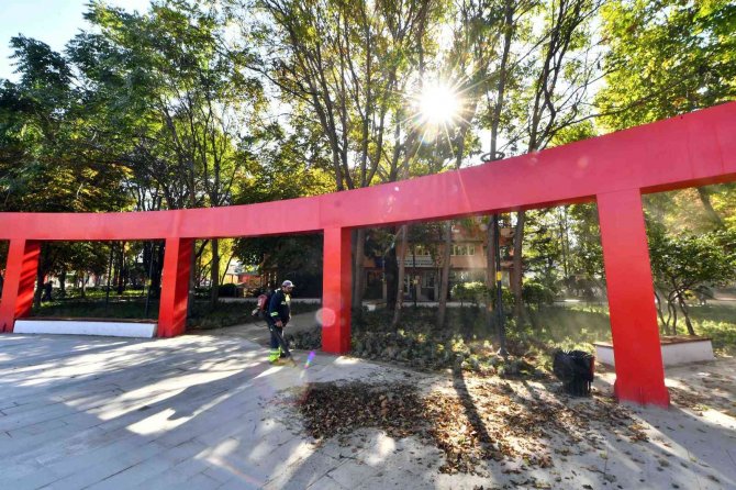 Ankara’nın Simge Mekanlarından Abdi İ̇pekçi Parkı Yenilendi