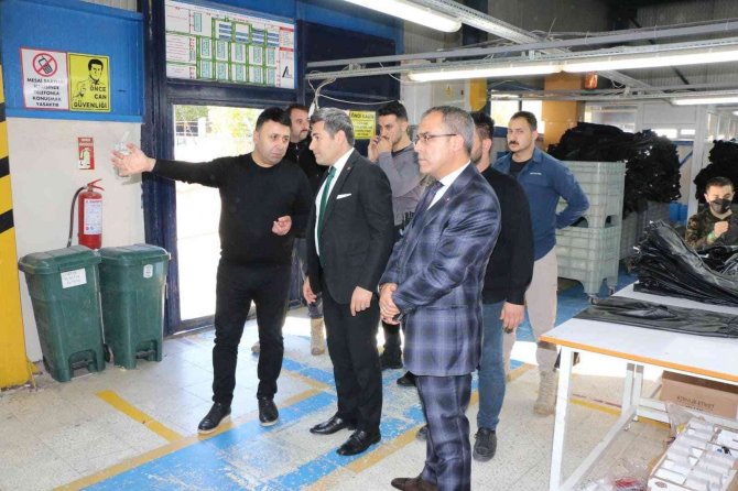 Kaymakam Özçelik’ten Tekstil Atölyesine Ziyaret