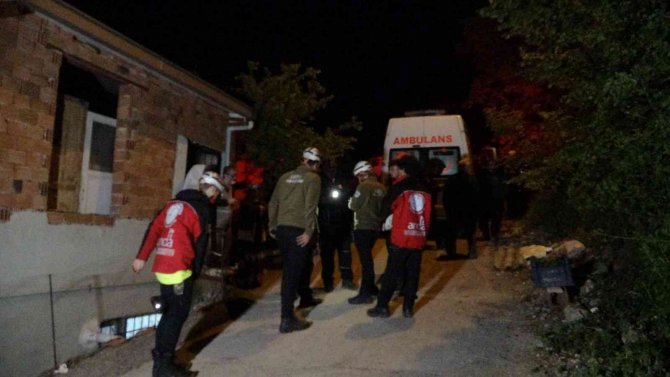 Bursa’da 5 Ayda İkinci Kez Kaybolan Alzheimer Hastası, 10 Saat Süren Çalışma Sonucu Bulundu