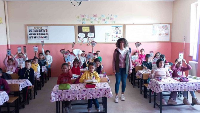 Özalp’ta Öğrencilere Biyolojik Çeşitlilik Anlatıldı