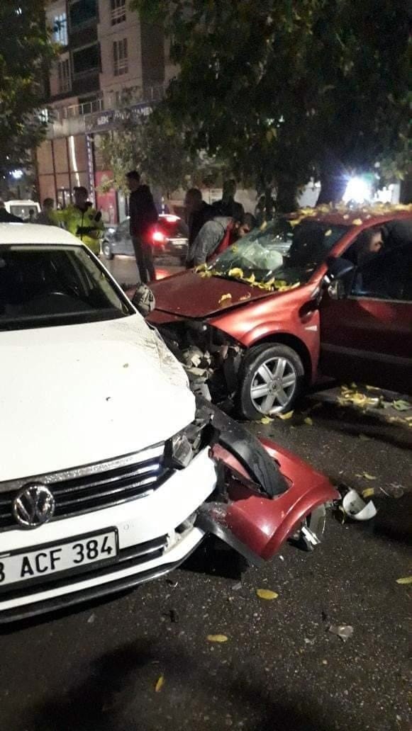 Elazığ’da Trafik Kazası: 2 Yaralı