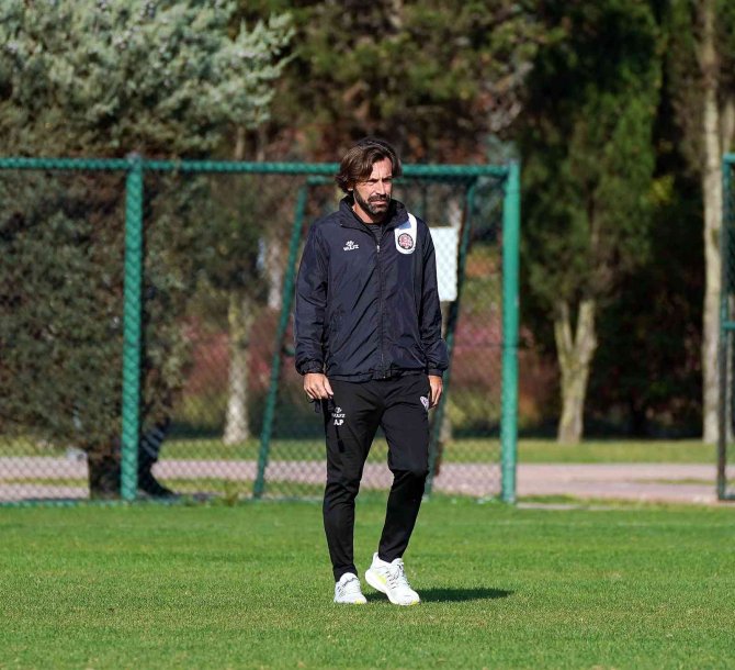 Fatih Karagümrük, Galatasaray Maçı Hazırlıklarını Sürdürüyor