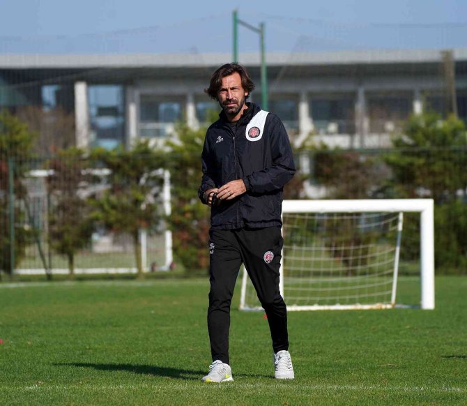 Andrea Pirlo: "Önemli Ve Büyük Bir Takıma Karşı Oynayacağız"