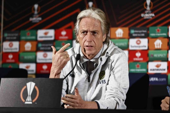 Jorge Jesus: "Bu Gruptan Lider Çıkmak Çok Önemli"