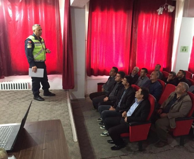 Jandarmadan Bilgilendirme Ve Tanıtım Etkinliği