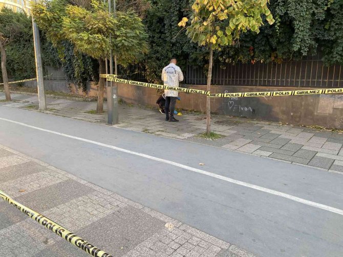Ataşehir’de Yabancı Uyruklu Şahsa Silahlı Saldırı: 1 Ölü